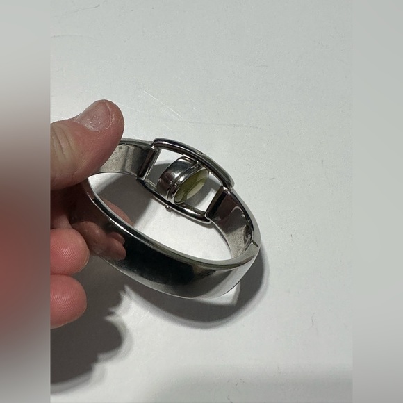 Aviva collection vintage watch that rotates/flips into a stone bracelet - Picture 7 of 10